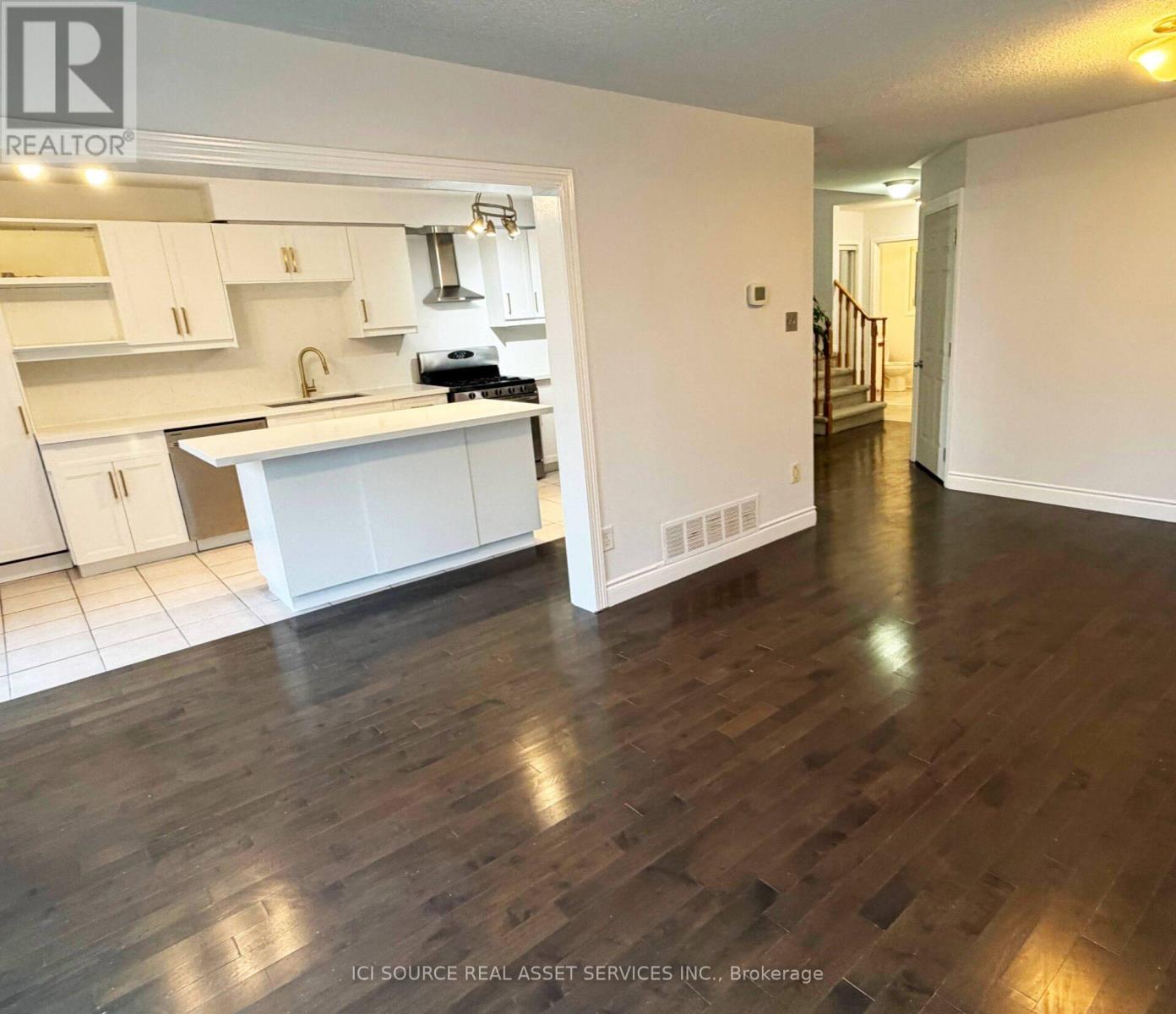 7176 Harding Crescent, Mississauga, Ontario  L5N 6R5 - Photo 7 - W13454472