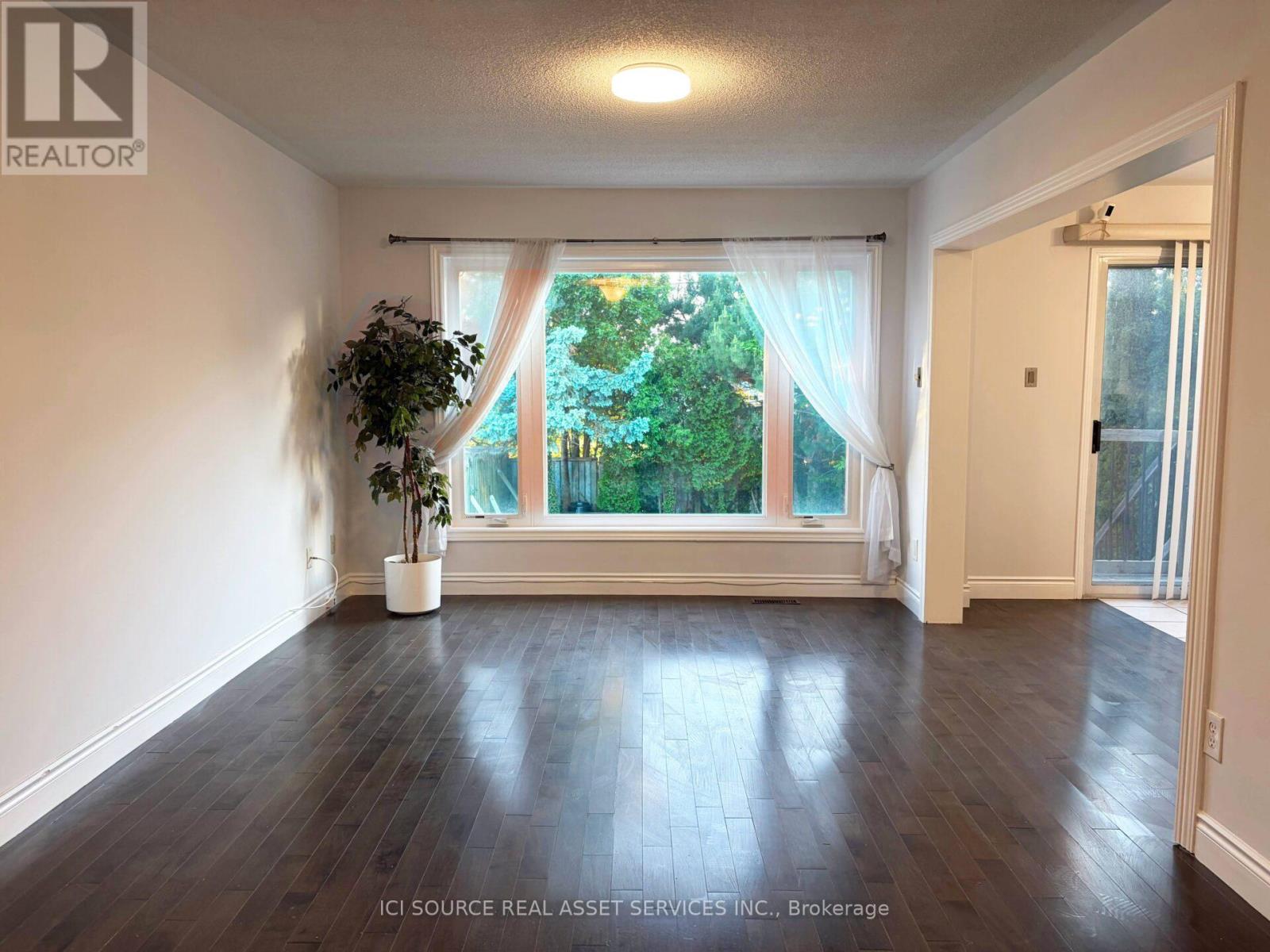7176 Harding Crescent, Mississauga, Ontario  L5N 6R5 - Photo 8 - W13454472