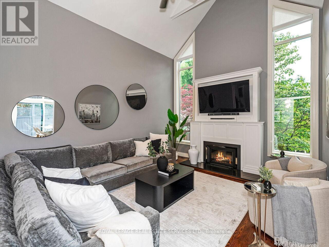 72 Prennan Avenue, Toronto, Ontario  M9B 4C3 - Photo 18 - W13454504