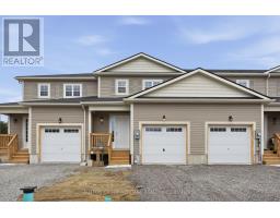 37 MCCONNELL CRESCENT, Bracebridge, Ontario