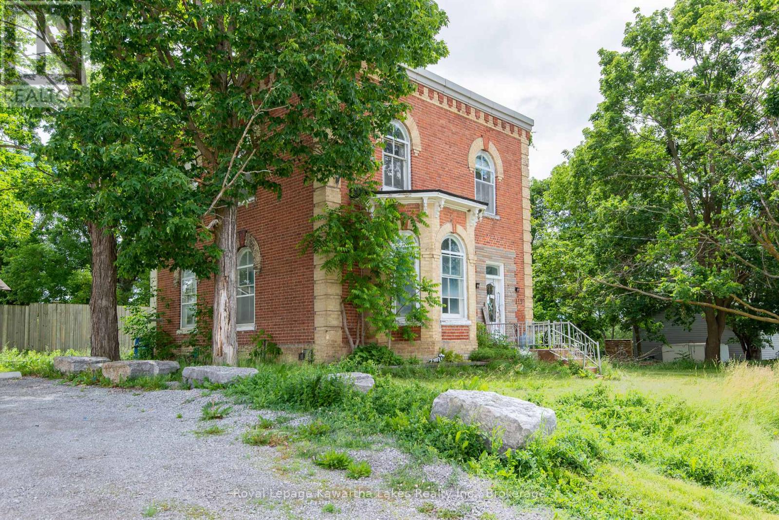 119 AGNES STREET, Kawartha Lakes, Ontario