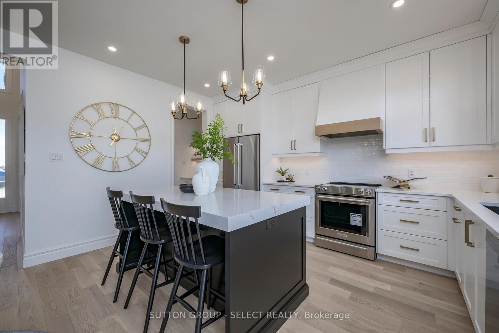 210 Harvest Lane, Thames Centre, Ontario  N0L 1G0 - Photo 10 - X13454580