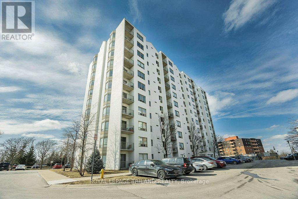 105 - 333 COMMISSIONERS ROAD W, London South, Ontario