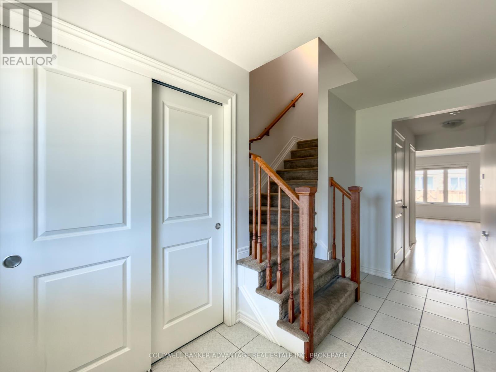 218 Heron Street, Welland, Ontario  L3C 0G7 - Photo 4 - X13454572