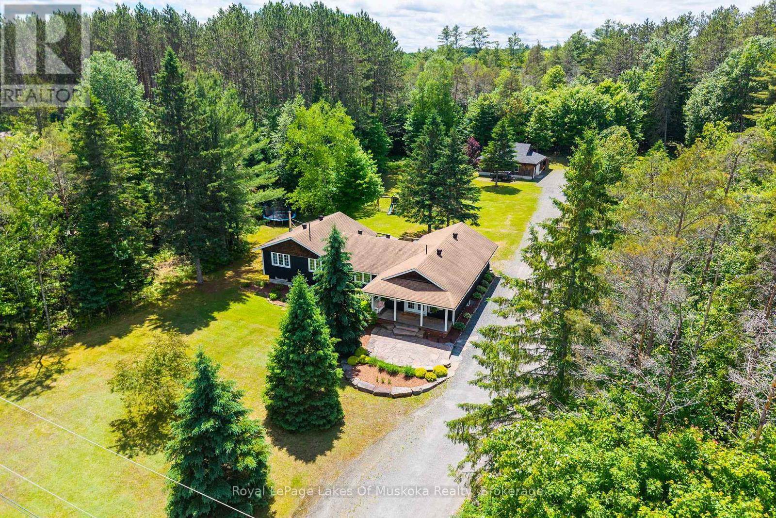 764 FOWLERS ROAD, Huntsville, Ontario