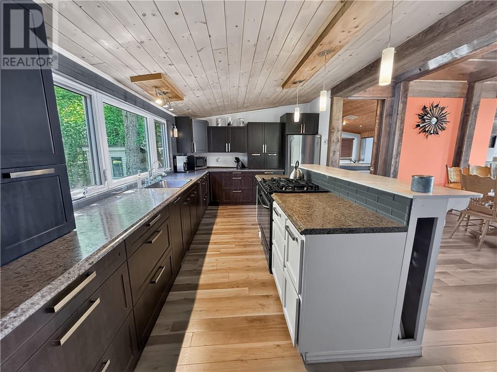 965 Highway 551, M'chigeeng, Ontario  P0P 1G0 - Photo 13 - 2128564
