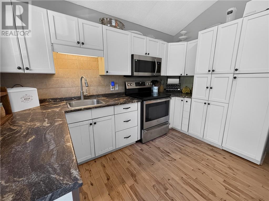 39 Grandor Road, Manitoulin Island, Ontario  P0P 1J0 - Photo 21 - 2128562