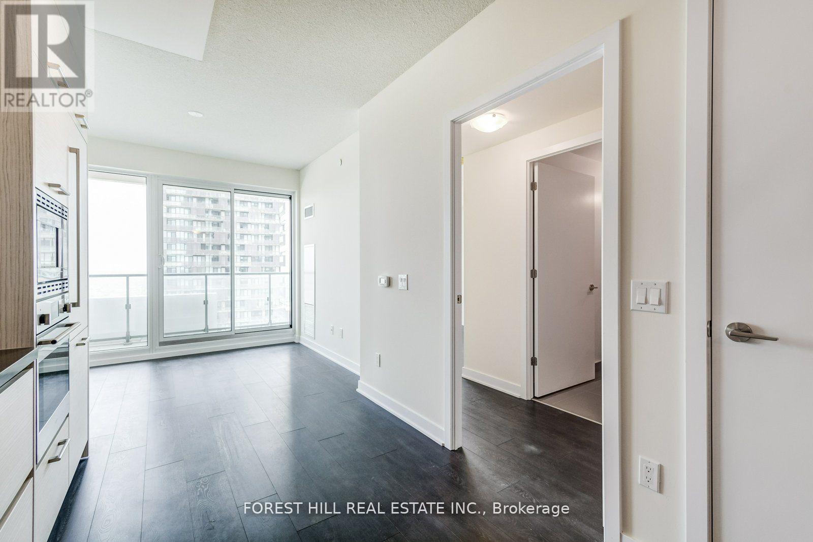 5010 - 2221 YONGE STREET Toronto (Mount Pleasant West), ON M4S 2B4
