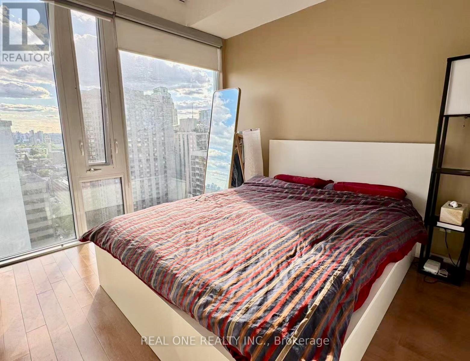 2205 - 75 St Nicholas Street, Toronto, Ontario  M4Y 0A5 - Photo 9 - C13454616