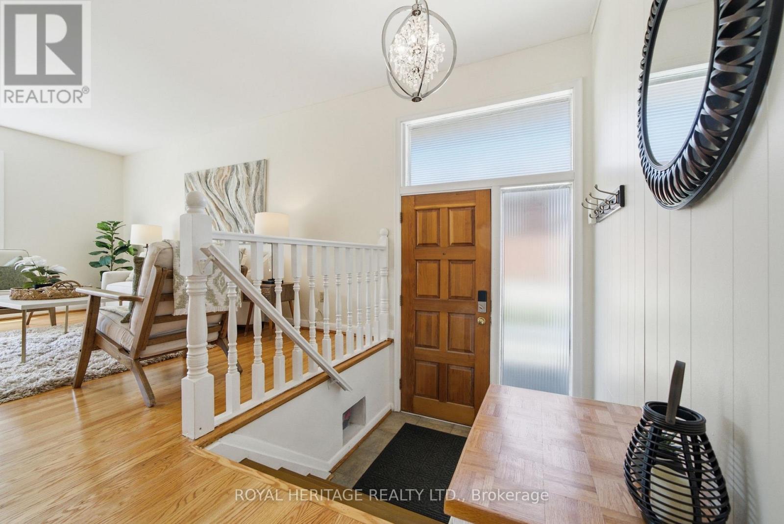 15 Golfhaven Drive, Toronto, Ontario  M1G 2C8 - Photo 3 - E13454554