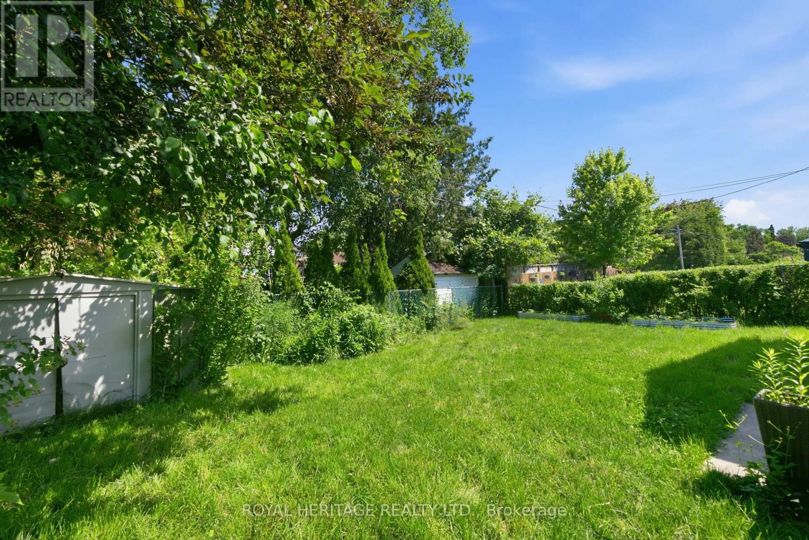 15 Golfhaven Drive, Toronto, Ontario  M1G 2C8 - Photo 35 - E13454554