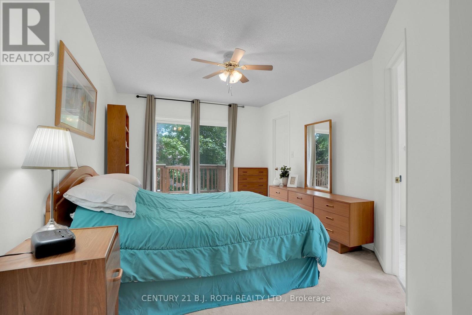 74 Peregrine Road, Barrie, Ontario  L4M 6P7 - Photo 9 - S13454624