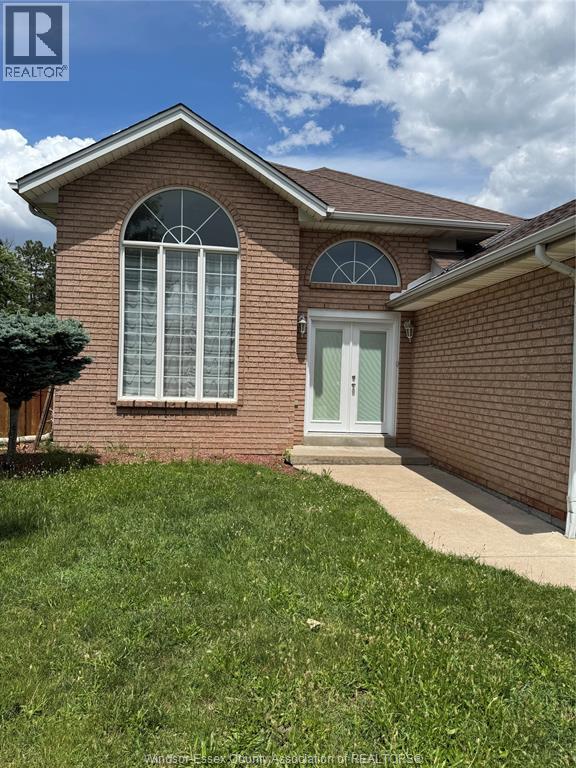2648 Chick Court, Windsor, Ontario N9E 4P1 - Photo 3 - 26014326