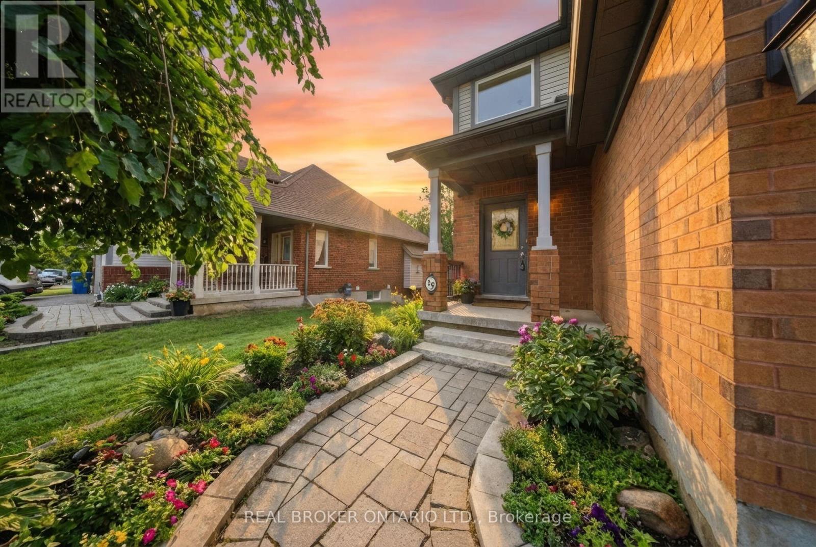 29 Alder Street, Orangeville, Ontario  L9W 5A5 - Photo 3 - W13454592