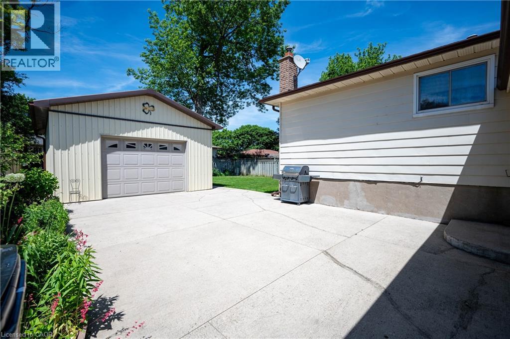 35 Barnicke Drive, Cambridge, Ontario  N3C 3M2 - Photo 34 - 40834792
