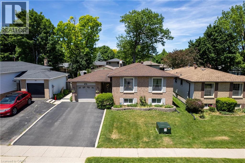 35 Barnicke Drive, Cambridge, Ontario  N3C 3M2 - Photo 2 - 40834792
