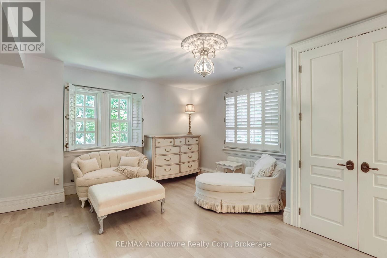 317 Gloucester Avenue, Oakville, Ontario  L6J 3W8 - Photo 32 - W13160262