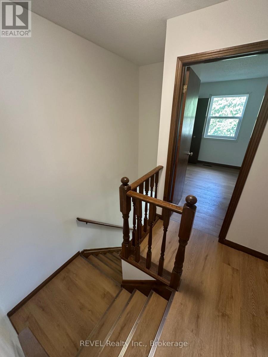 1 - 1372 Haist Street, Pelham, Ontario  L0S 1M0 - Photo 10 - X12877788