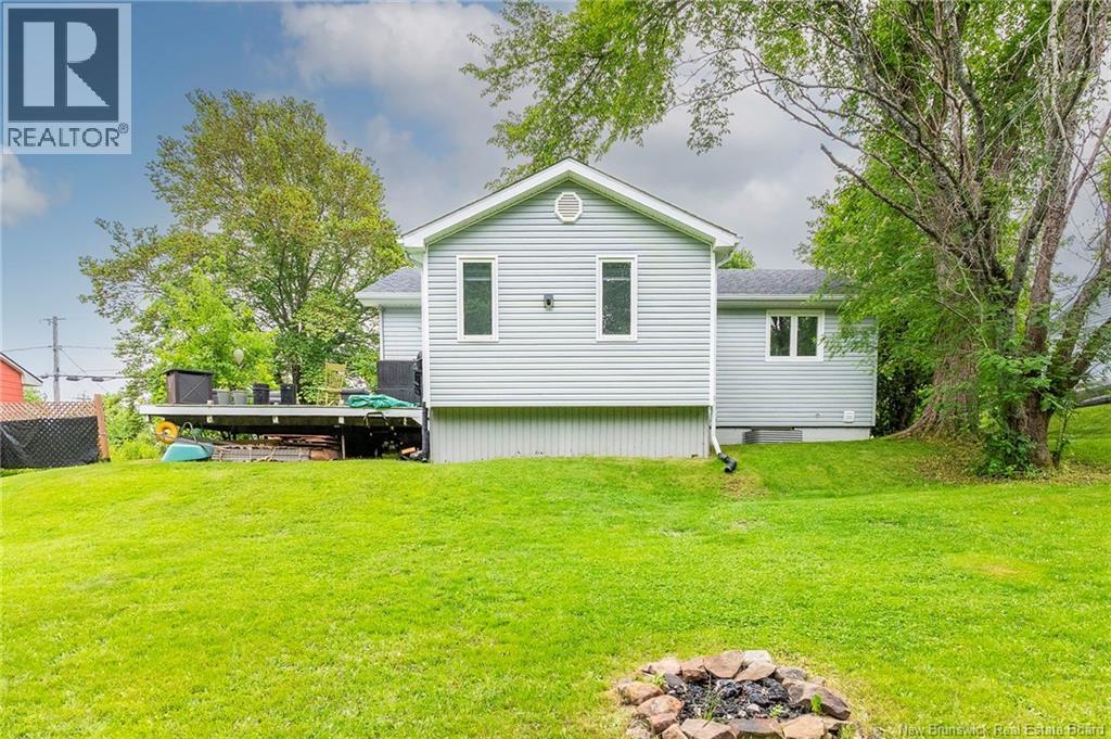5 Princess Street, Sackville, New Brunswick  E4L 4E9 - Photo 3 - NB142123