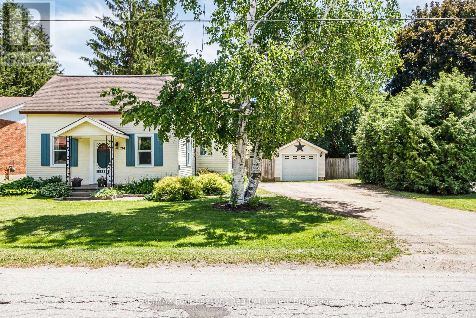 261 SUPERIOR STREET, clearview (stayner), Ontario