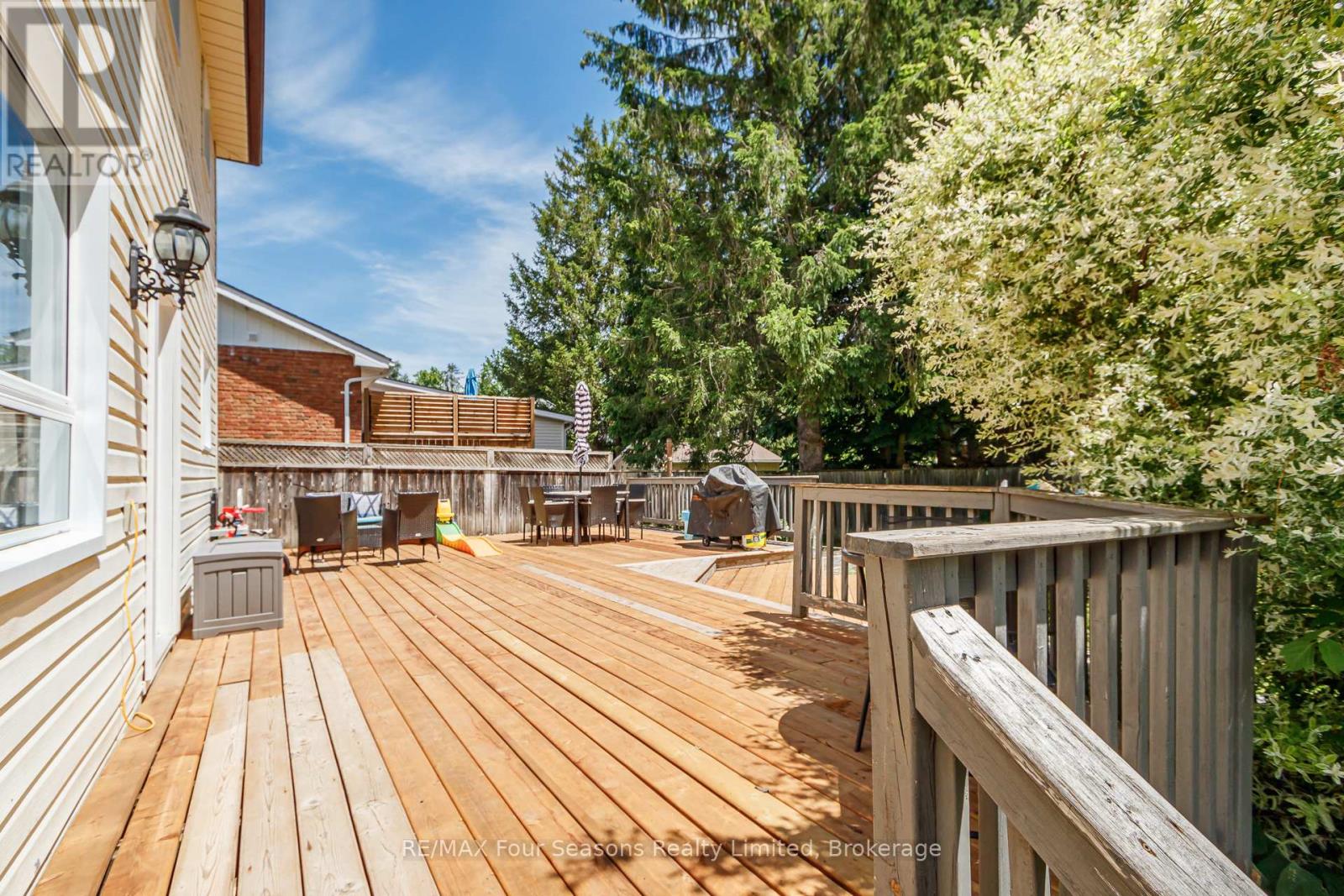 261 Superior Street, Clearview, Ontario  L0M 1S0 - Photo 45 - S13454672