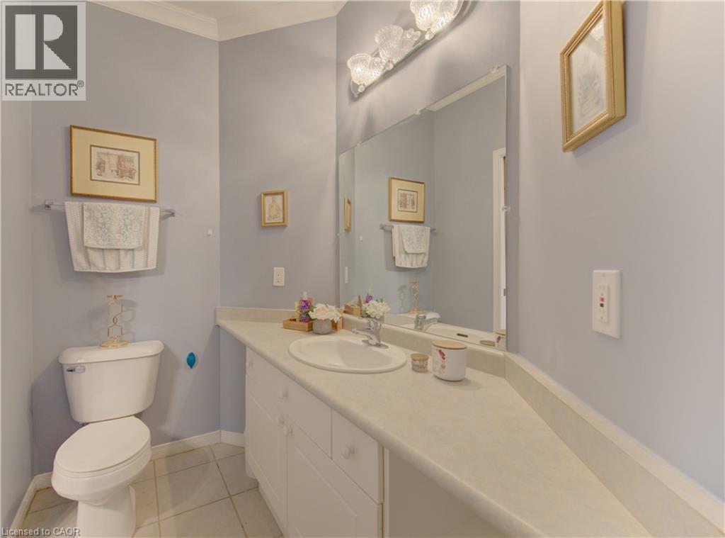 74 Autumn Ridge Trail Unit# 33, Kitchener, Ontario  N2P 2M5 - Photo 8 - 40838134