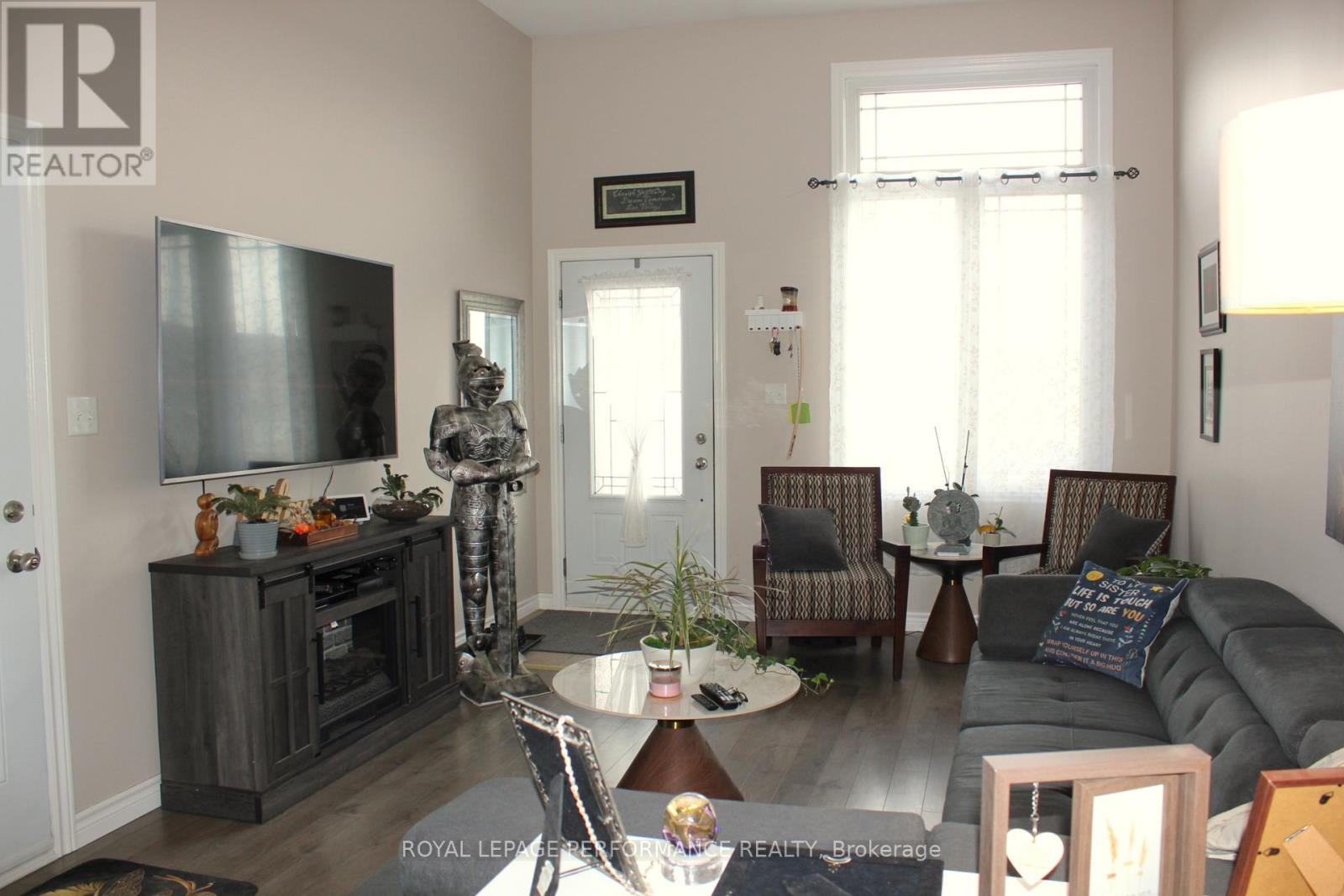 290 Glen Nora Drive, Cornwall, Ontario  K6H 0A8 - Photo 2 - X13454744