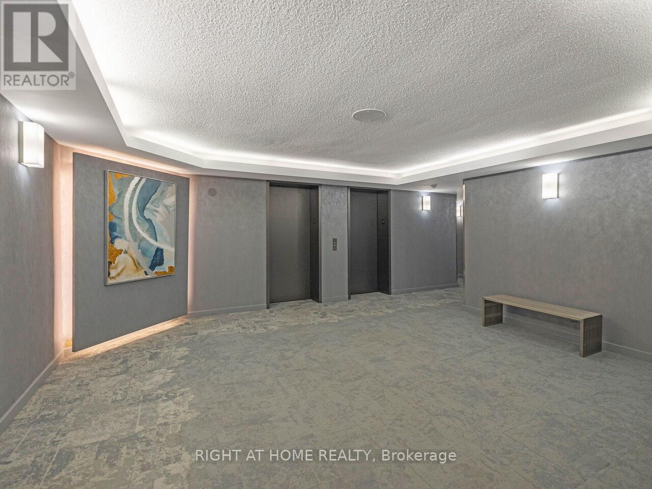 1706 - 10 Yonge Street, Toronto, Ontario  M5E 1R4 - Photo 6 - C13454648