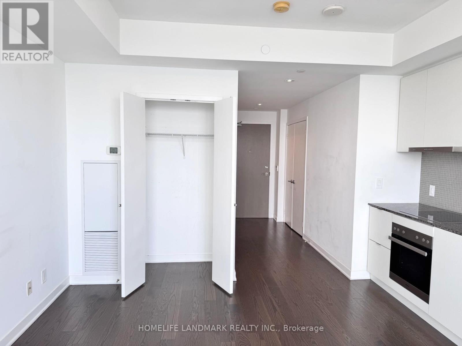 6208 - 100 Harbour Street, Toronto, Ontario  M5J 0B5 - Photo 6 - C13454662
