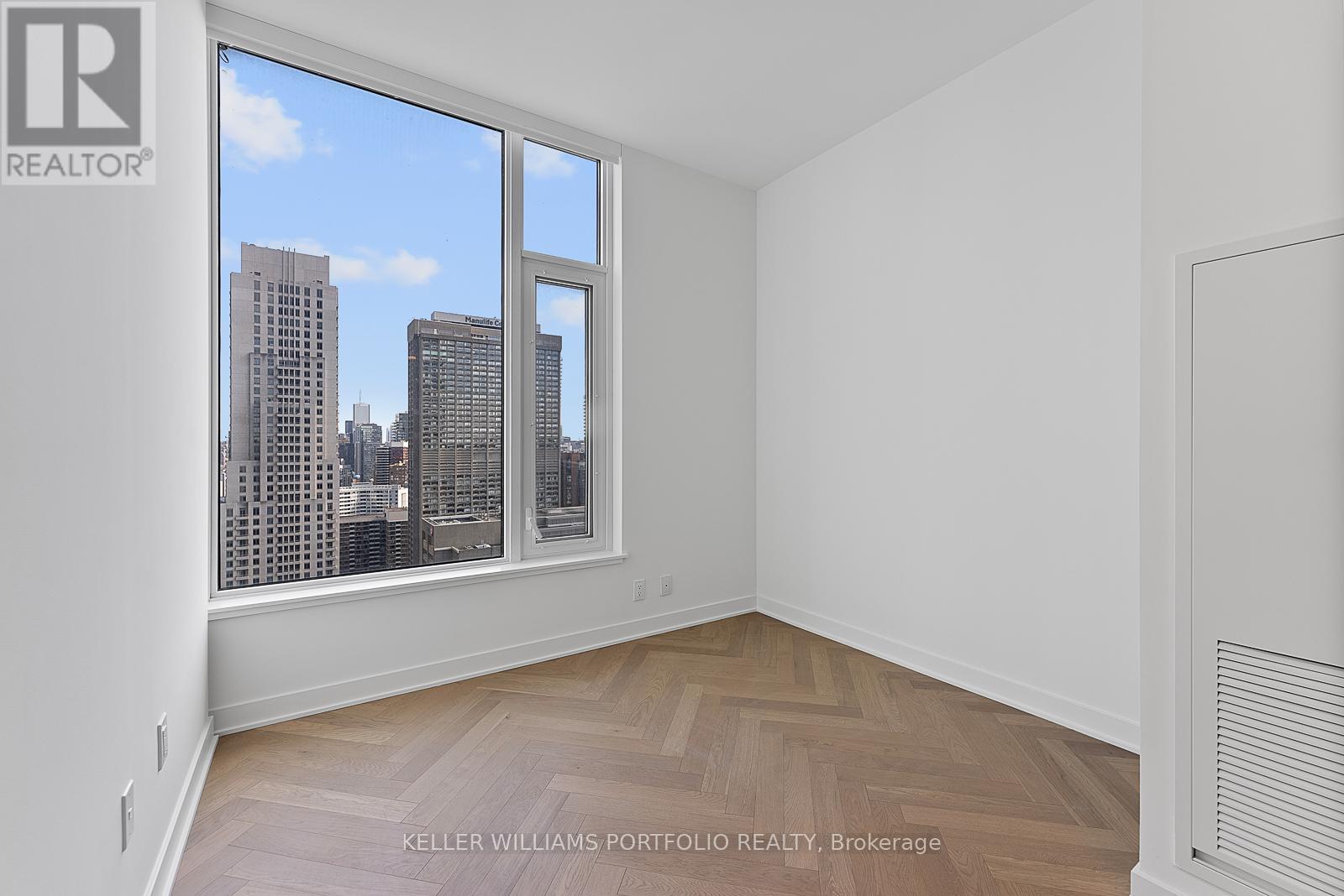 2907 - 11 Yorkville Avenue, Toronto, Ontario  M4W 0B7 - Photo 10 - C13454740