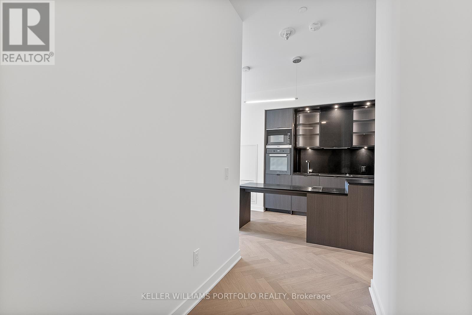 2907 - 11 Yorkville Avenue, Toronto, Ontario  M4W 0B7 - Photo 17 - C13454740