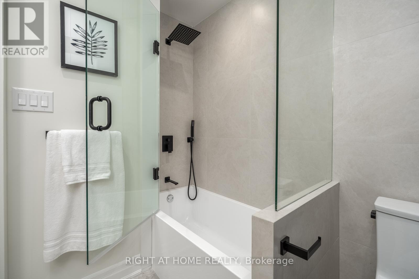 46 Medina Crescent, Toronto, Ontario  M1K 4B7 - Photo 23 - E13454746