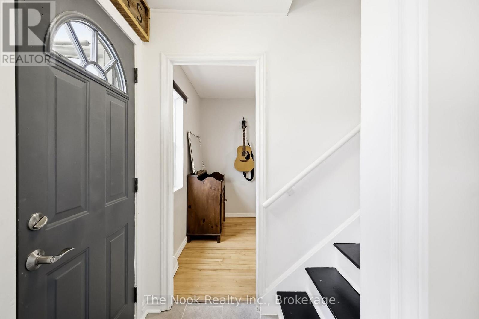 22 Nassau Street, Oshawa, Ontario  L1J 4A4 - Photo 4 - E13454190