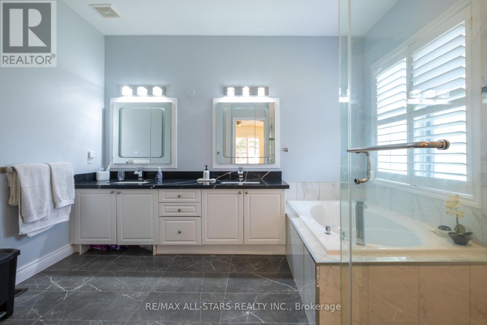 187 Bobby Locke Lane, Whitchurch-Stouffville, Ontario L4A 1R3 - Photo 28 - N13454694