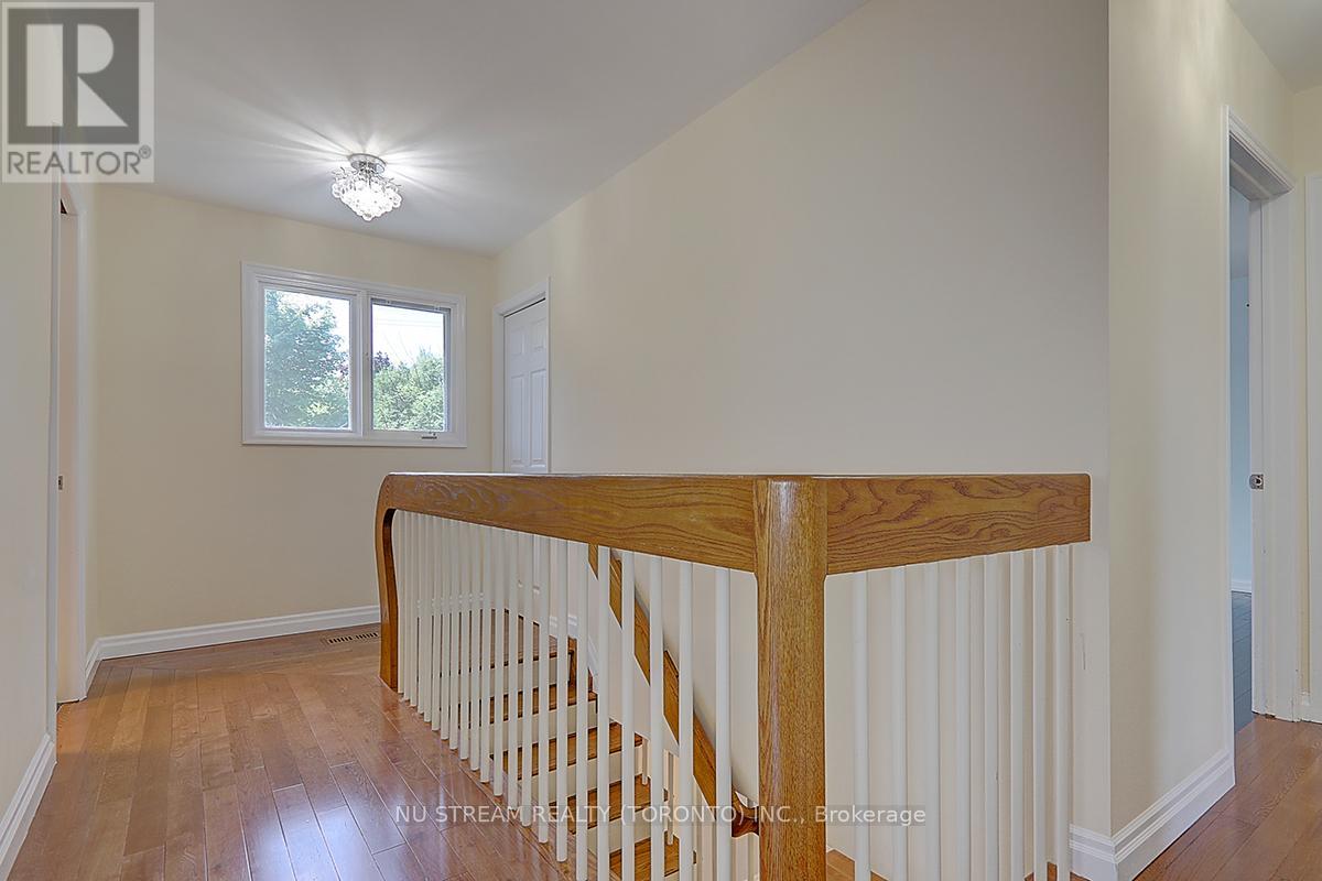 47 Hemingway Crescent, Markham, Ontario L3R 2S4 - Photo 10 - N13454750