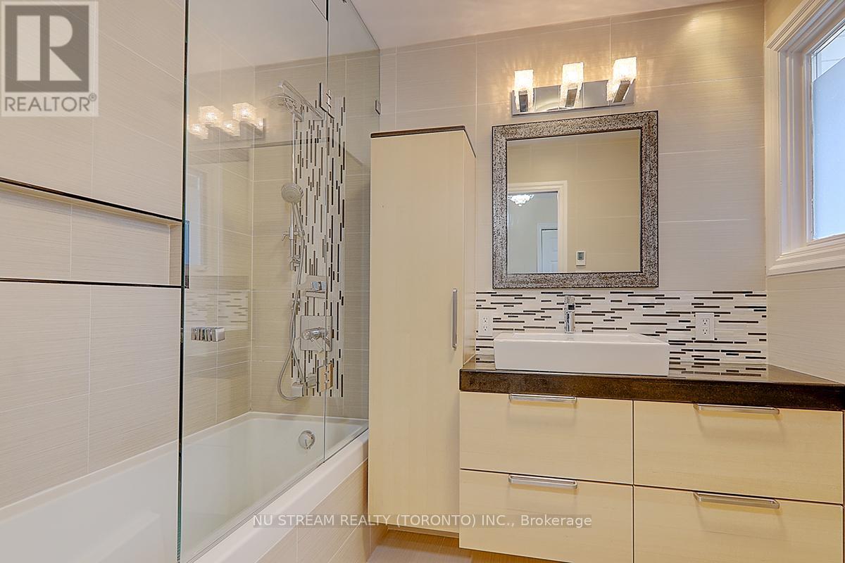 47 Hemingway Crescent, Markham, Ontario L3R 2S4 - Photo 16 - N13454750