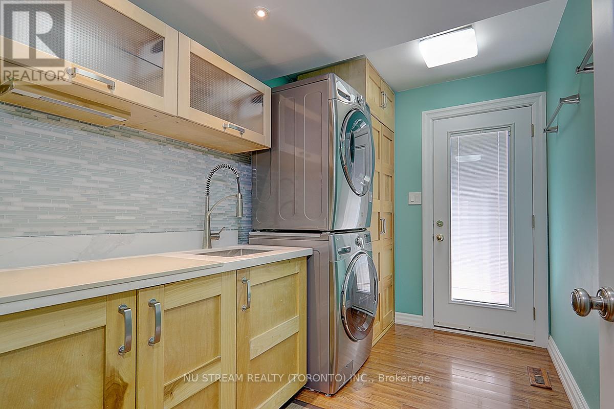 47 Hemingway Crescent, Markham, Ontario L3R 2S4 - Photo 6 - N13454750