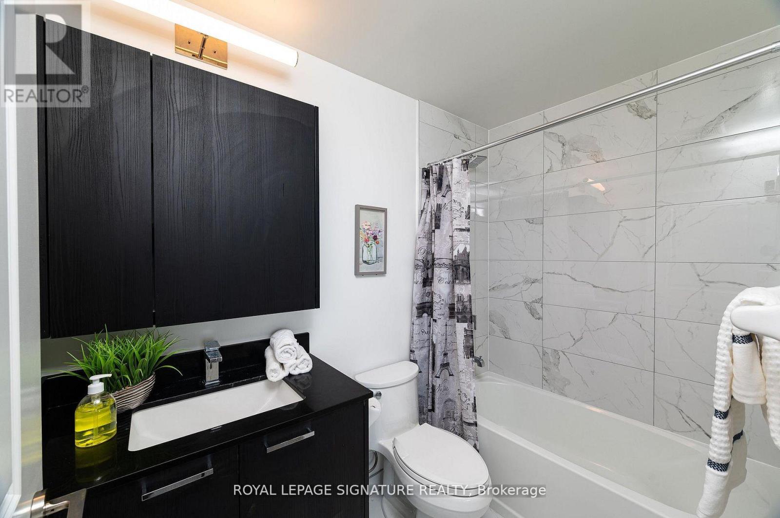 1503 - 120 Eagle Rock Way, Vaughan, Ontario  L6A 5C2 - Photo 11 - N13454770