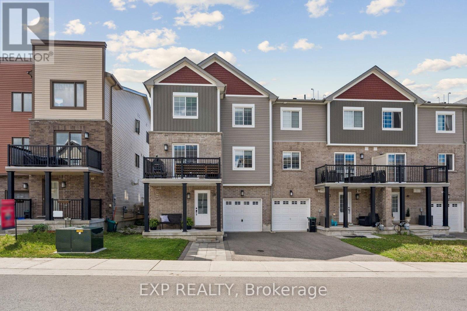 38 ANDEAN LANE, Barrie, Ontario