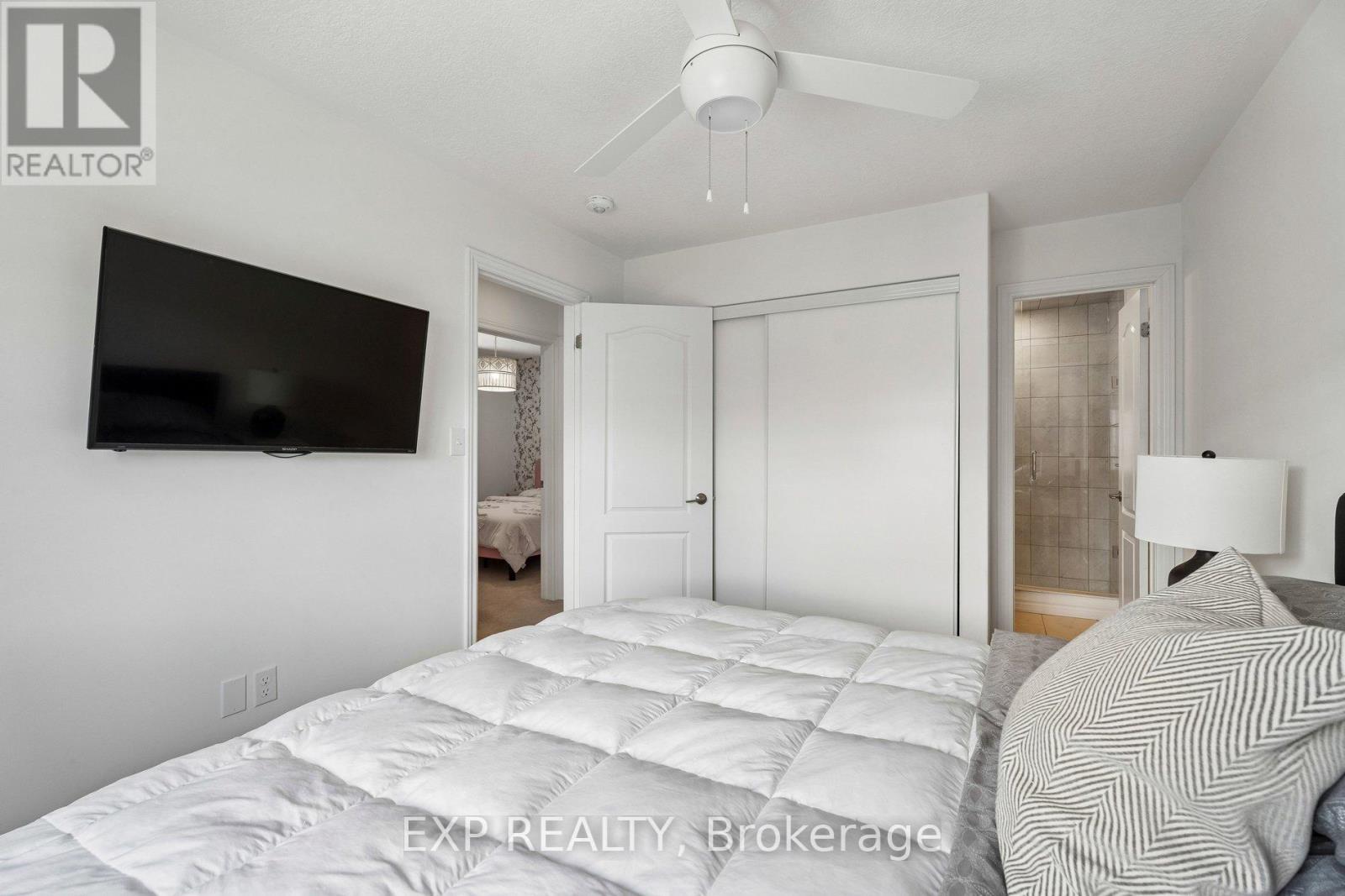 38 Andean Lane, Barrie, Ontario  L9J 0J4 - Photo 35 - S13454636