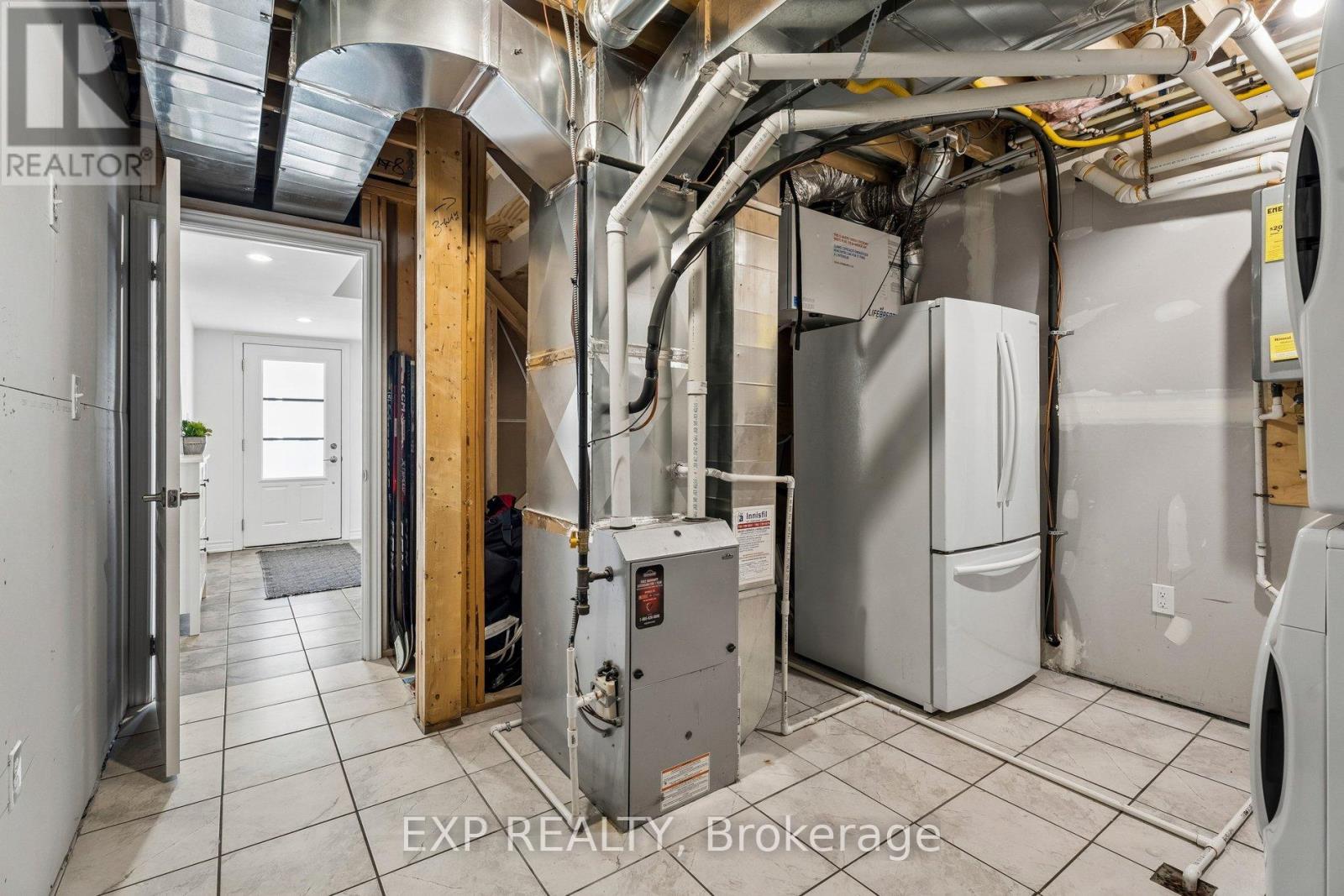 38 Andean Lane, Barrie, Ontario  L9J 0J4 - Photo 45 - S13454636