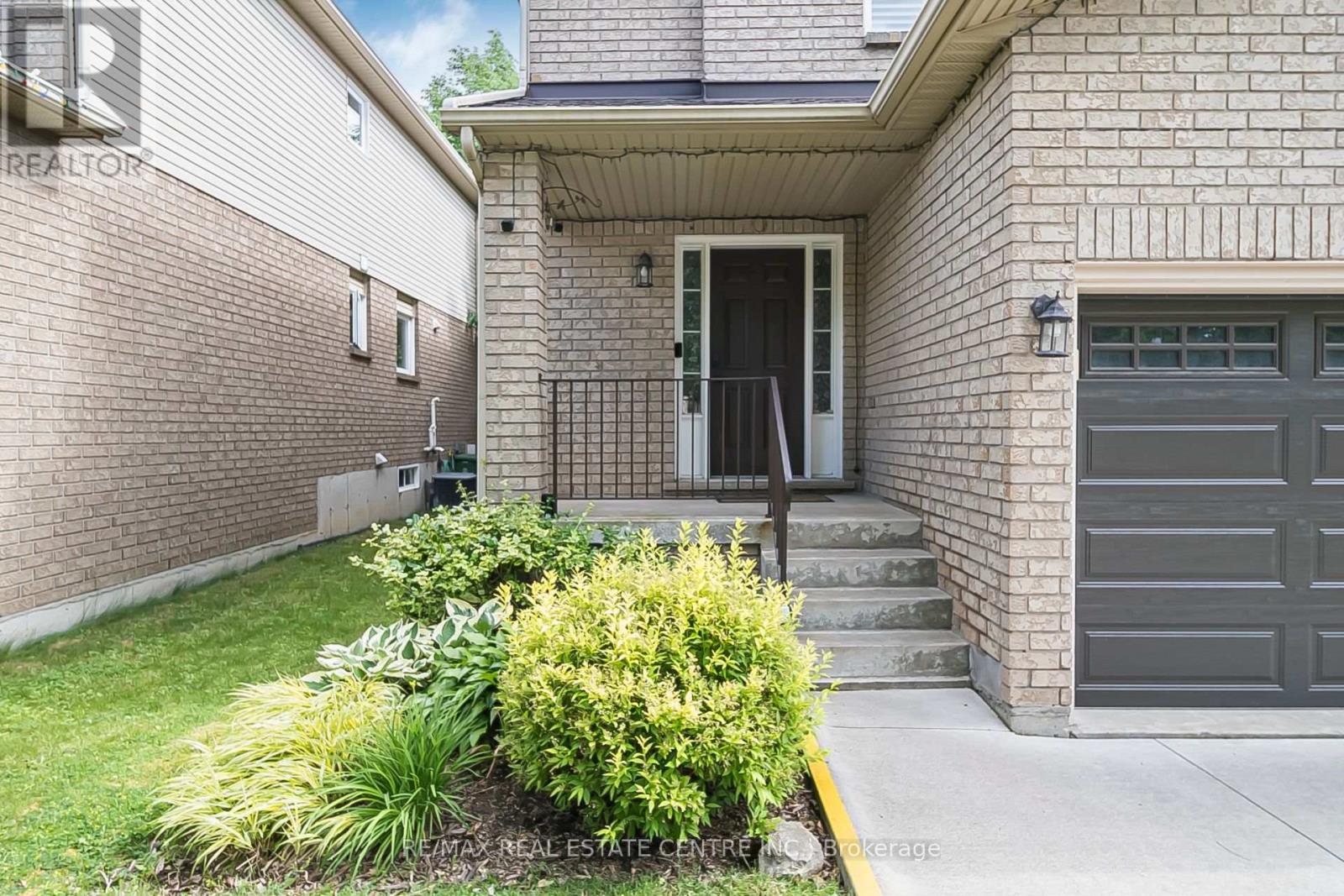 31 Cityview Crescent, Hamilton, Ontario  L8J 3V1 - Photo 3 - X13428400