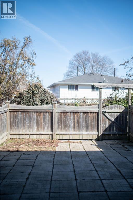 27 Turner Drive Unit# 36, Sarnia, Ontario  N7S 4R9 - Photo 31 - 26014334