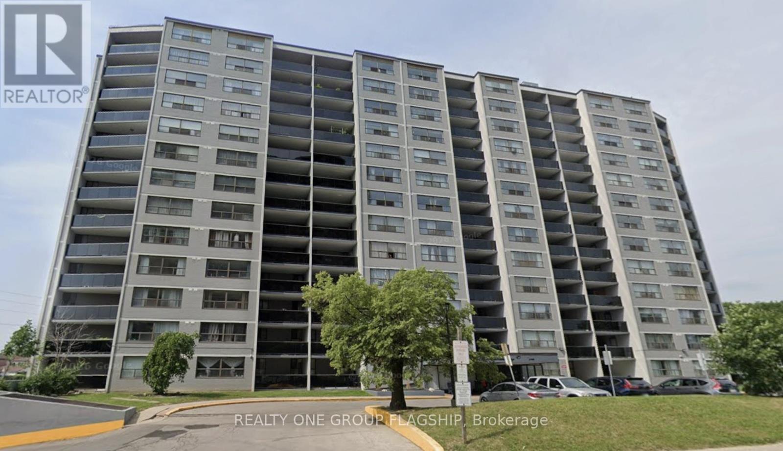 904 - 10 TOBERMORY DRIVE, Toronto, Ontario
