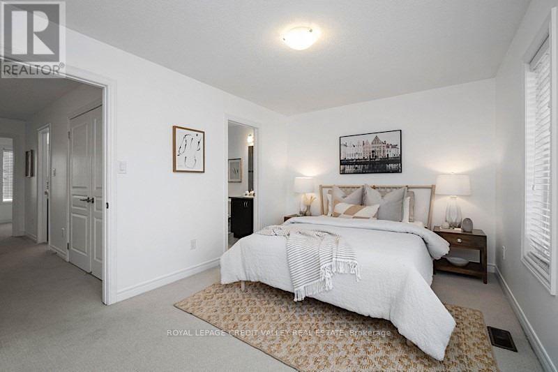29 - 1401 Plains Road E, Burlington, Ontario L7R 0C2 - Photo 17 - W13454720