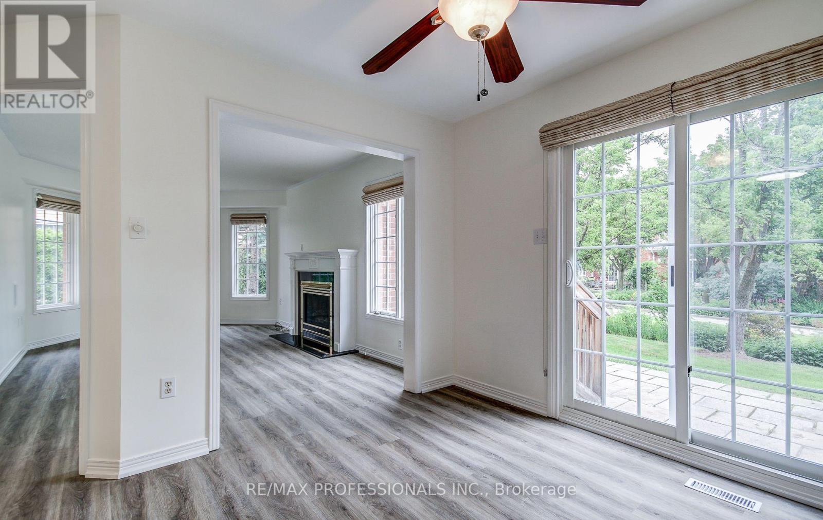 23 - 2145 Country Club Drive E, Burlington, Ontario L7M 4E1 - Photo 10 - W13454758
