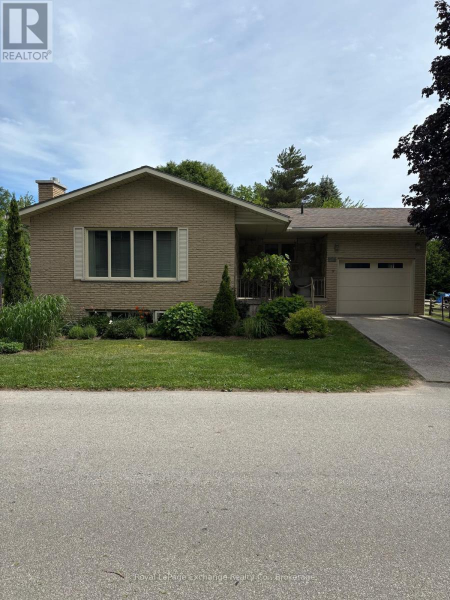 579 PEIRSON AVENUE, Saugeen Shores, Ontario