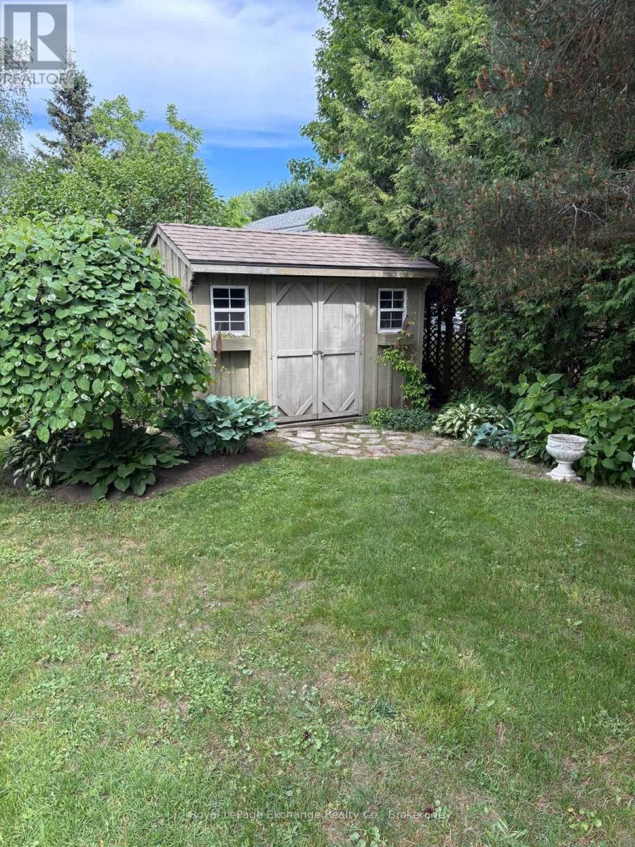 579 Peirson Avenue, Saugeen Shores, Ontario  N0H 2C4 - Photo 8 - X13451974