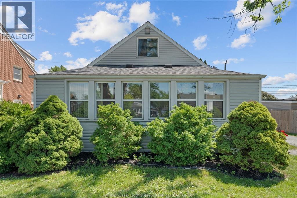 964 Eastlawn Avenue, Windsor, Ontario N8S 3H9 - Photo 3 - 26014333