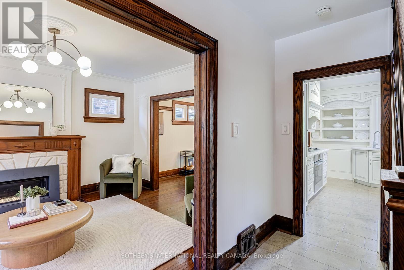 361 Hillsdale Avenue E, Toronto, Ontario  M4S 1T9 - Photo 5 - C13446786